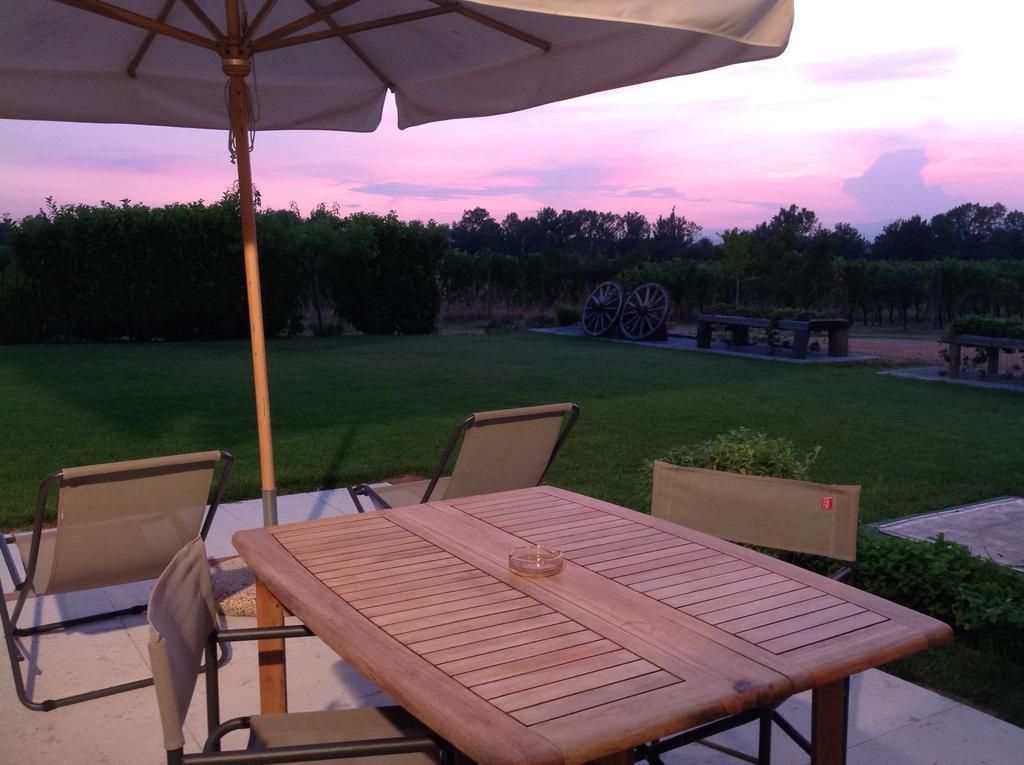 Massoni Bed And Breakfast Peschiera del Garda Kültér fotó