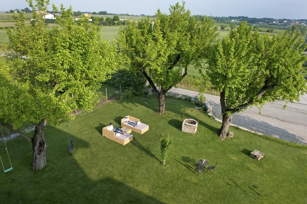 Massoni Bed And Breakfast Peschiera del Garda Kültér fotó